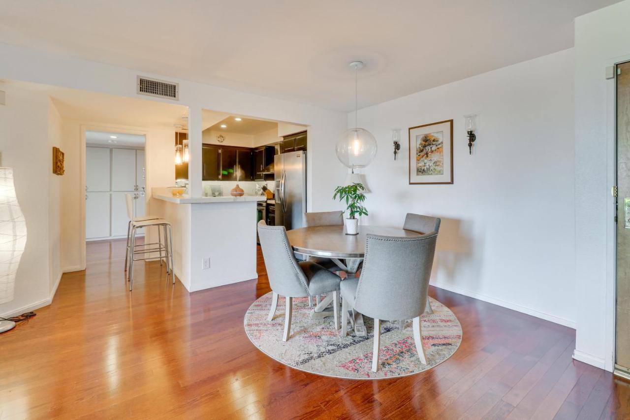 Apartamento Granada Hills With Community Pool And Workspace