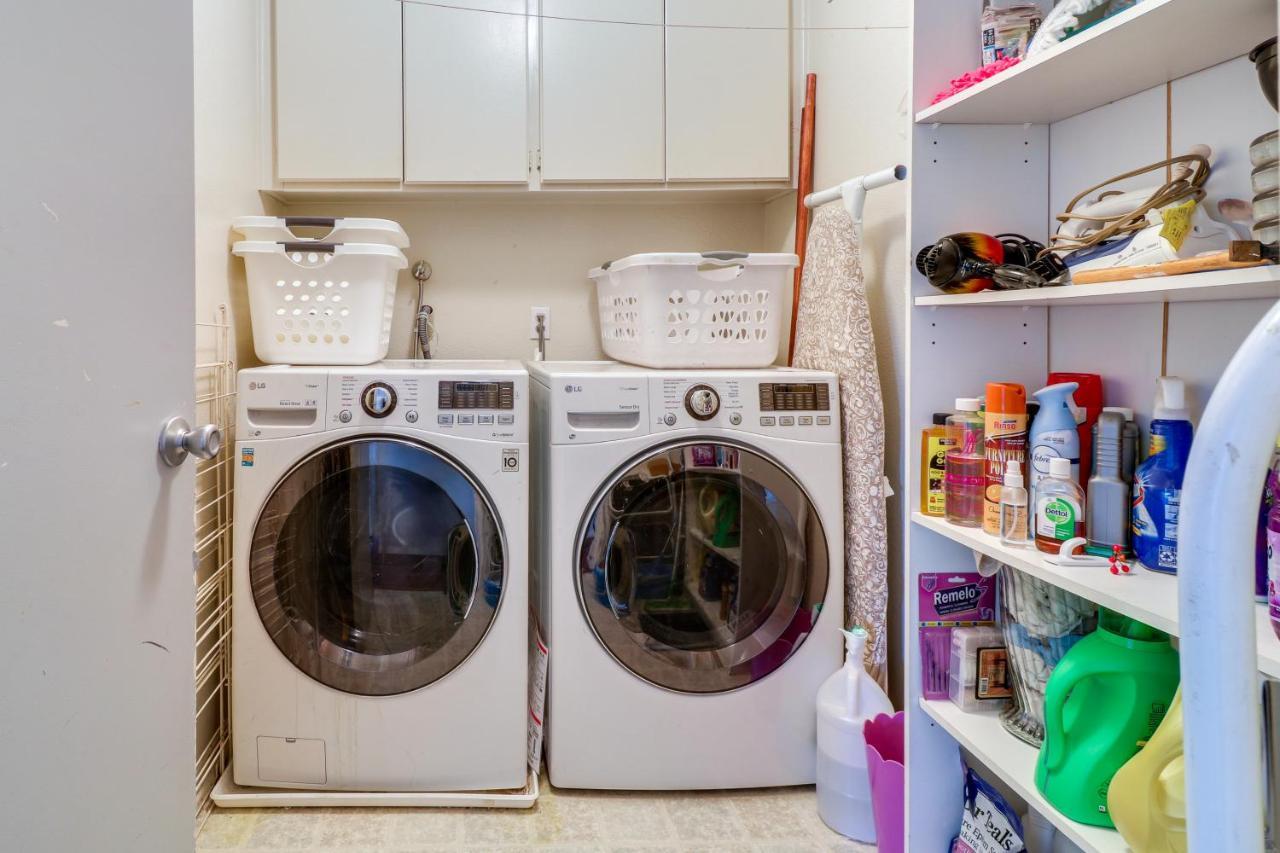 Apartamento Granada Hills With Community Pool And Workspace Los Ángeles