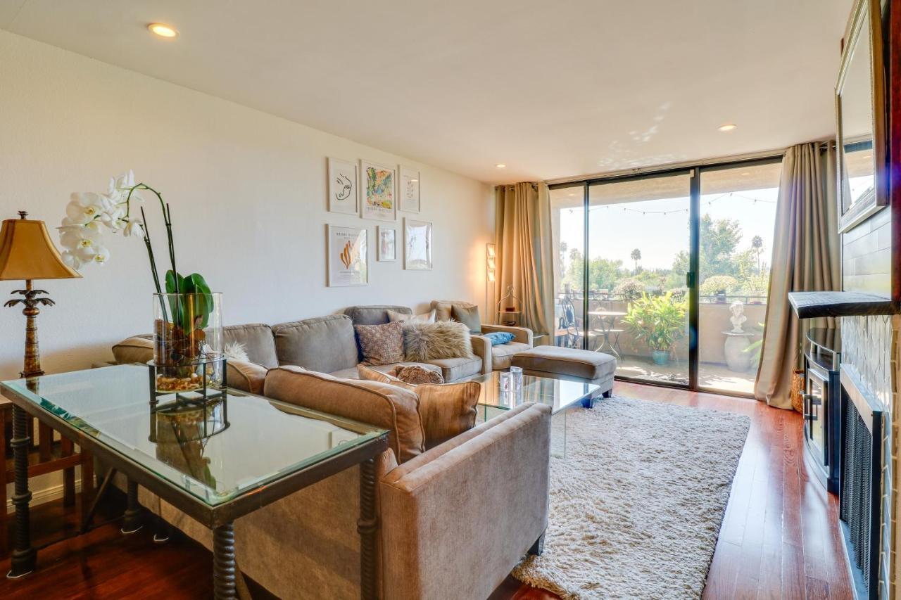 Apartamento Granada Hills With Community Pool And Workspace
